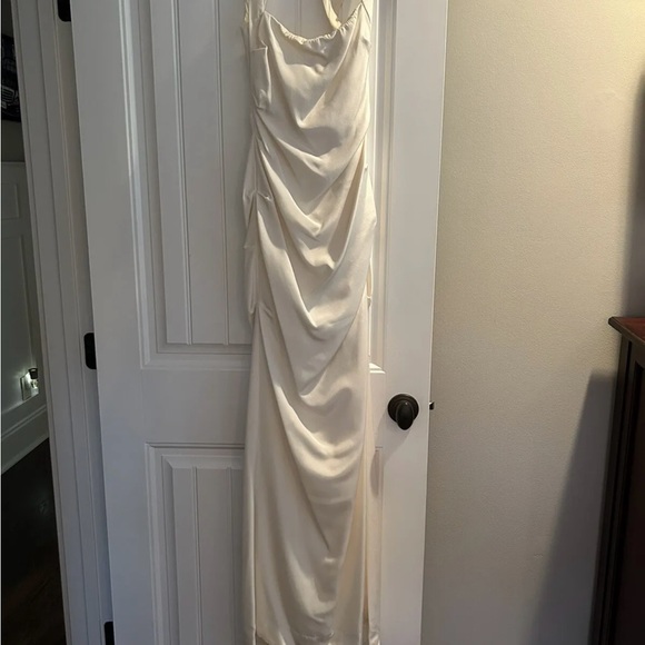 Nicole Miller Wedding Dress Dresses & Skirts - Nicole Miller Wedding Dress